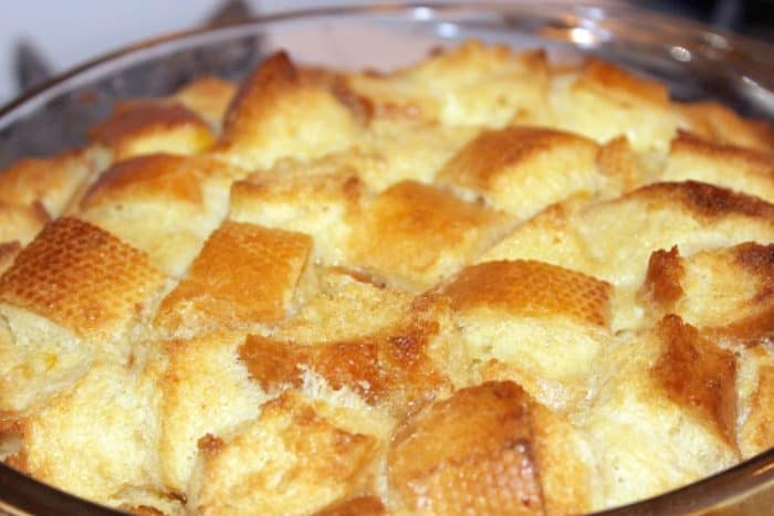 Easy Bread Pudding. Breakfast recipes. The Flying Couponer.