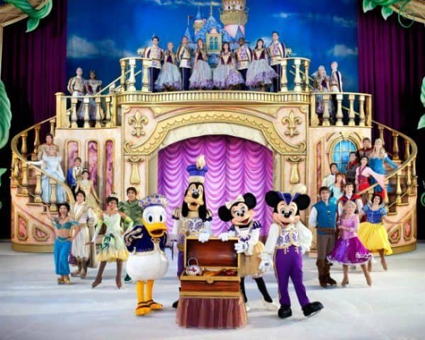 Disney On Ice presents Treasure Trove Disney On Ice presents Treasure Trove #DisneyOnIceInsider