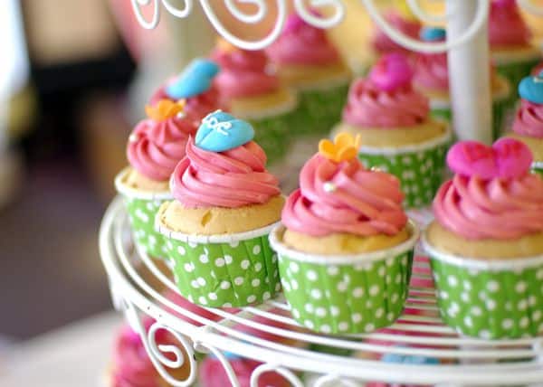 18 Must Try Cupcake Recipes. Mini cupcakes. The Flying Couponer