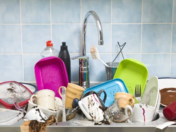 My 6 Top Secret Tips to Keep my House Clean. Dishes. The Flying Couponer