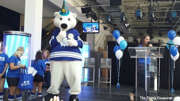 Totonto Maple Leafs Kids’ Club and Mobile App #ClubMapleLeafs Carlton The Flying Couponer