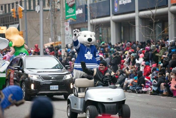 Toronto Santa Claus Parade. The Flying Couponer.