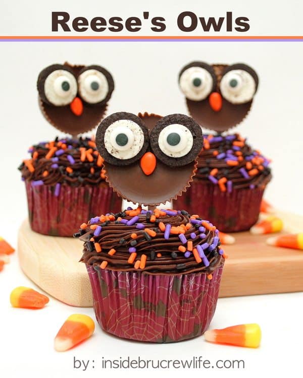 20 Wickedly Fun Halloween Cupcakes - The Flying Couponer