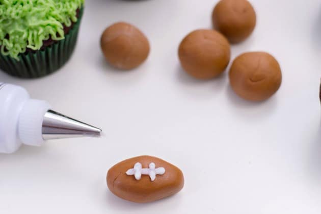 Party Food: Football Cupcakes